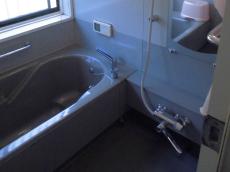 施工前の浴室・浴槽