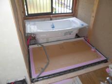 浴槽の据付け