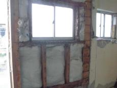 既存浴室壁解体